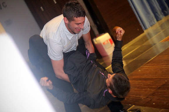 Maturalna večer Gimnazije Vladimira Nazora (foto:Saša Čuka) Maturalna večer Gimnazije Vladimira Nazora (foto:Saša Čuka)