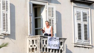 Split dostojanstveno na posljednju plovidbu ispratio legendu Olivera Dragojevića