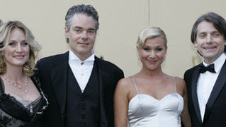 82. Red Carpet Oscara (oscar.go.com)