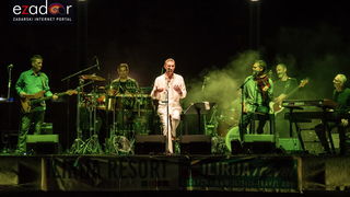 Massimo @ bazen Ilirije u Biogradu na Moru