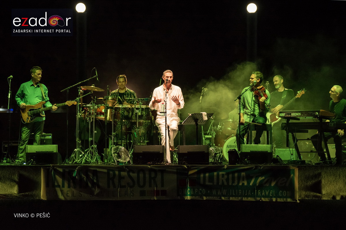 Massimo @ bazen Ilirije u Biogradu na Moru