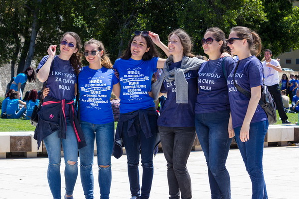 Ludijada maturanata na zadarskoj rivi 17. svibnja 2016. Foto: Bojan Bogdanić