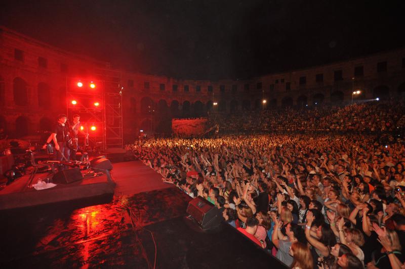 2CELLOS održali koncert u pulskoj Areni i oduševili 5 tisuća fanova, Foto: Duško Marušić/PIXSELL
