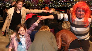 Virski karneval & maškare: Plesna maškarana fešta uz Jasmina Stavrosa