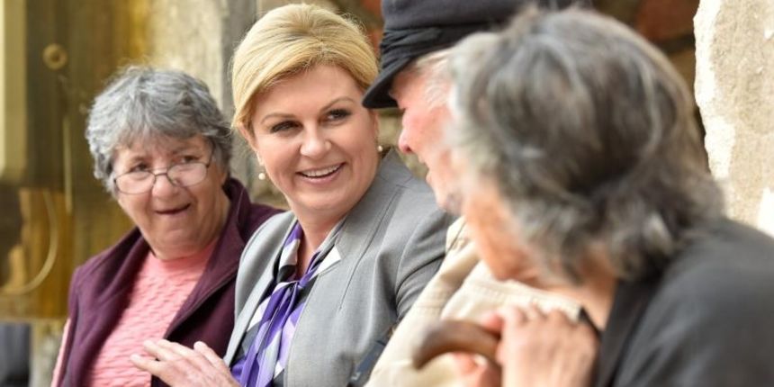 Predsjednica Grabar Kitarović u posjeti Olibu. Foto: Dino Stanin/PIXSELL Predsjednica Grabar Kitarović u posjeti Olibu. Foto: Dino Stanin/PIXSELL