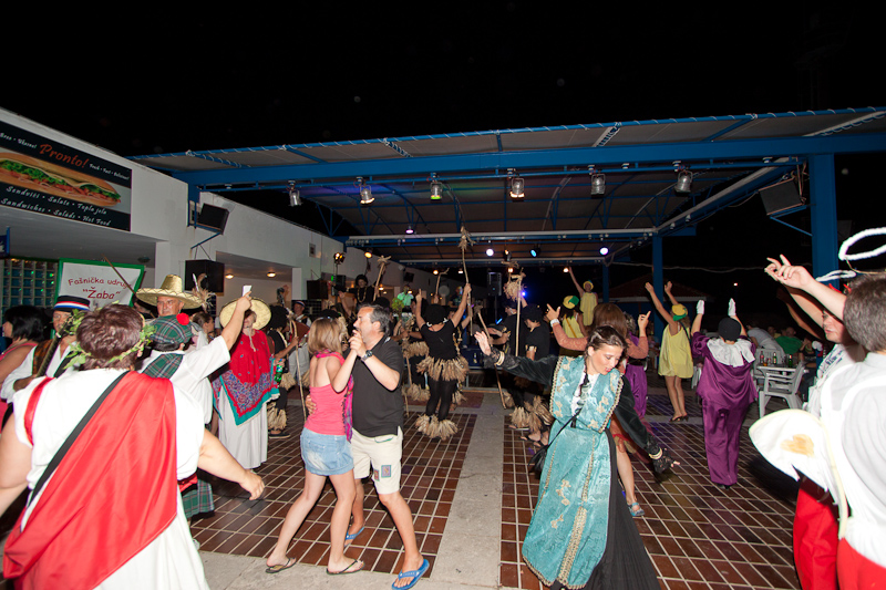 Ljetni karneval 2011. u Biogradu na Moru, Foto. Franjo Jurić