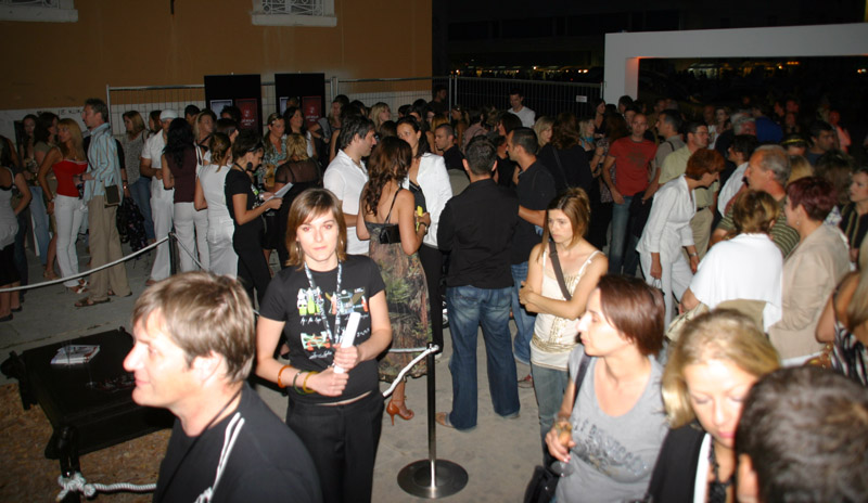 Image 1174681 (auto)