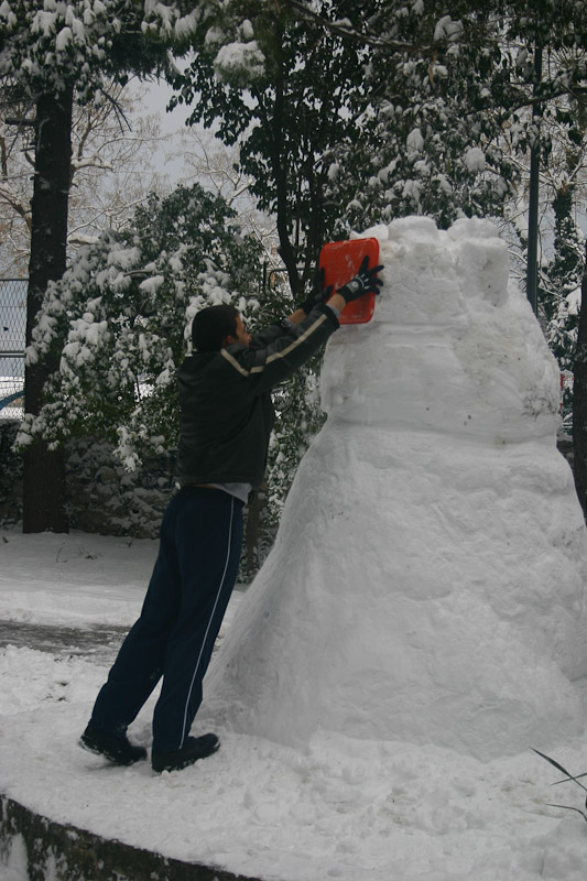 Izrada najvećeg snijegovića u gradu, foto: Ivan Matić