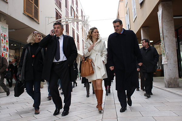 Image 1033335 (auto) Image 1033335 (auto)