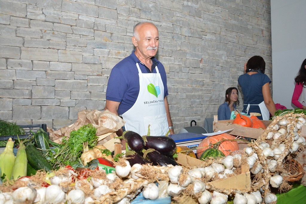 Prva godišnjica rada Seljačke tržnice, foto: Iva Perinčić Prva godišnjica rada Seljačke tržnice, foto: Iva Perinčić