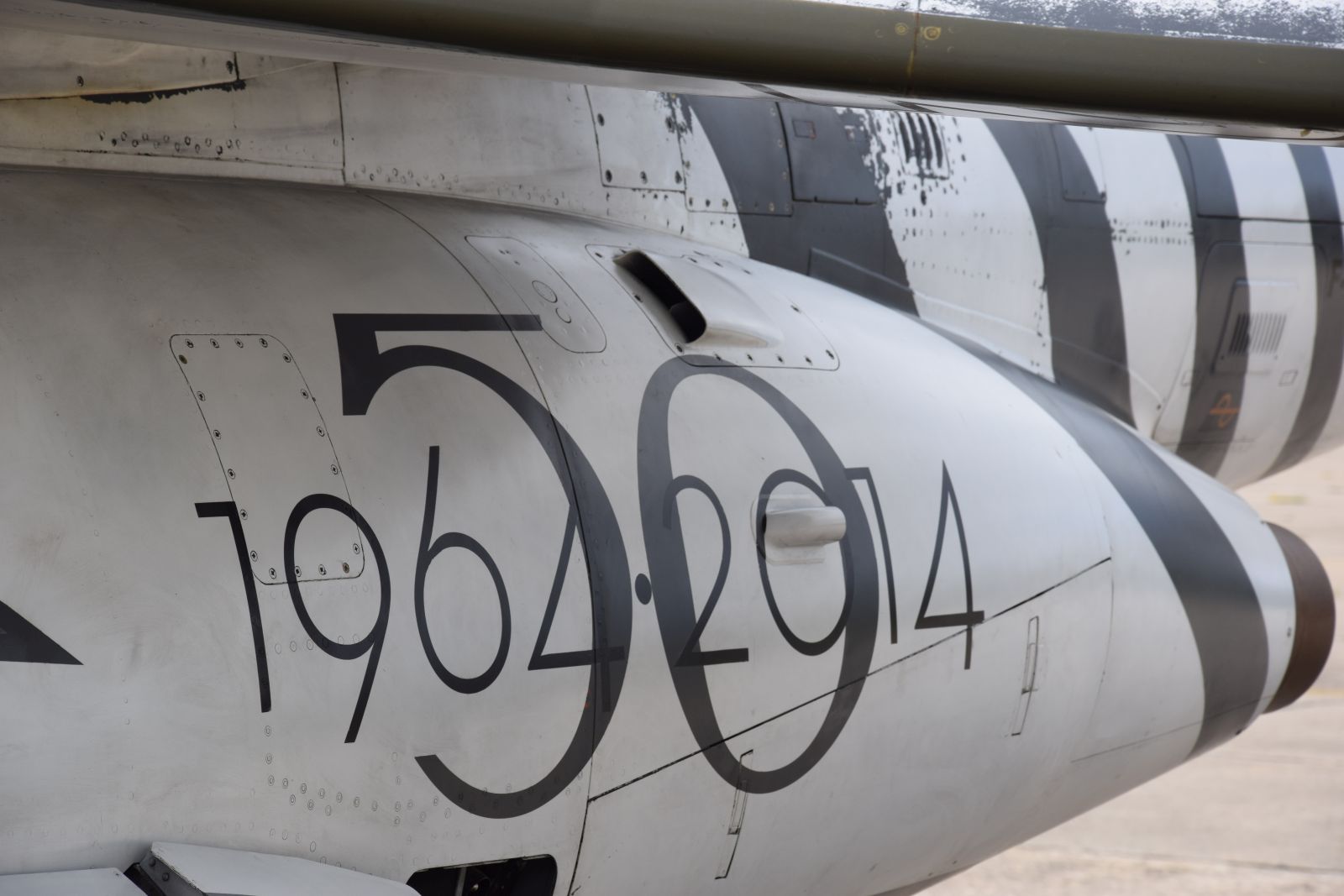 Tri francuska vojna aviona Dassault Alphajet u posjeti bazi Zemunik