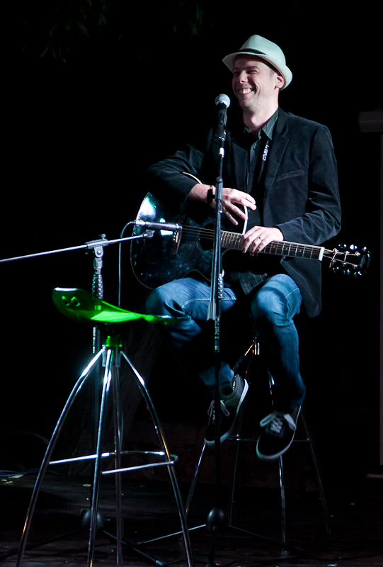 Otvaranje ljetne sezone u Ledani, nastup Luke Bulića, foto: Darko Belančić Otvaranje ljetne sezone u Ledani, nastup Luke Bulića, foto: Darko Belančić