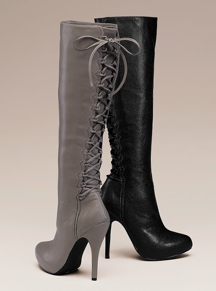 Čizme Victoria Secret za jesen 2011., foto: victoriasecret.com