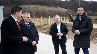 Ministar Šime Erlić obišao poslovnu zonu i vrtić u Kreševu