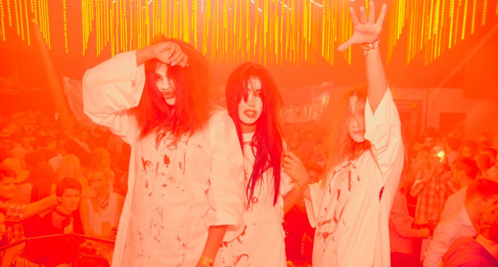 Antea Kodžoman, Snježana Mehun i Jole tulumarili u klubu H2O Antea Kodžoman, Snježana Mehun i Jole tulumarili u klubu H2O