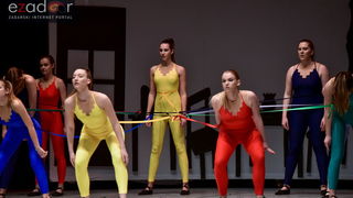 Predstava “Odgojoj” Plesne udruge Gesta u HNK Zadar