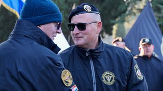 Na Gradskom groblju položeni vijenci povodom obilježavanja 33. obljetnice 72. bojne Vojne policije Na Gradskom groblju položeni vijenci povodom obilježavanja 33. obljetnice 72. bojne Vojne policije