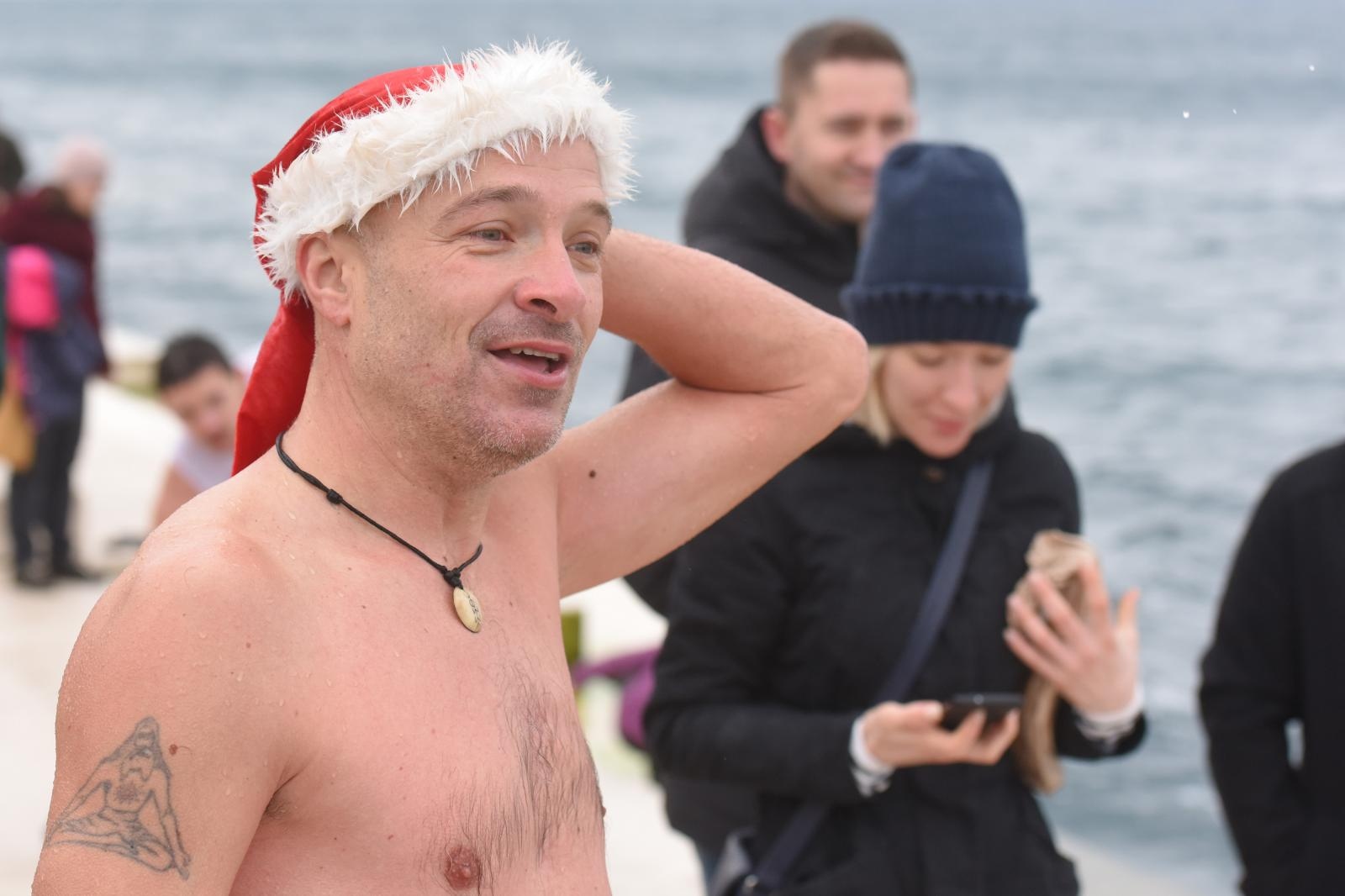 Novogodišnje kupanje na Morskim orguljama Novogodišnje kupanje na Morskim orguljama