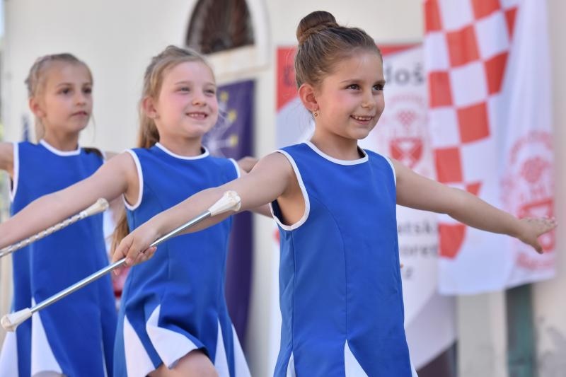 Odrzana je drzavna smotra mazoretkinja u organizaciji Hrvatskog mazoret saveza. Photo: Dino Stanin/PIXSELL Odrzana je drzavna smotra mazoretkinja u organizaciji Hrvatskog mazoret saveza. Photo: Dino Stanin/PIXSELL