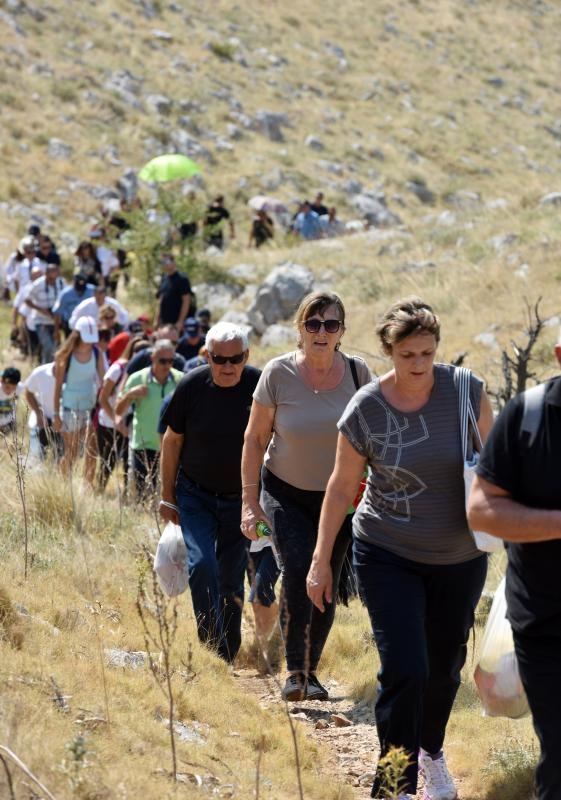 Obilježena 9. obljetnica kornatske tragedije u kojoj je život izgubilo 12 vatrogasaca. Photo: Hrvoje Jelavić/PIXSELL Obilježena 9. obljetnica kornatske tragedije u kojoj je život izgubilo 12 vatrogasaca. Photo: Hrvoje Jelavić/PIXSELL