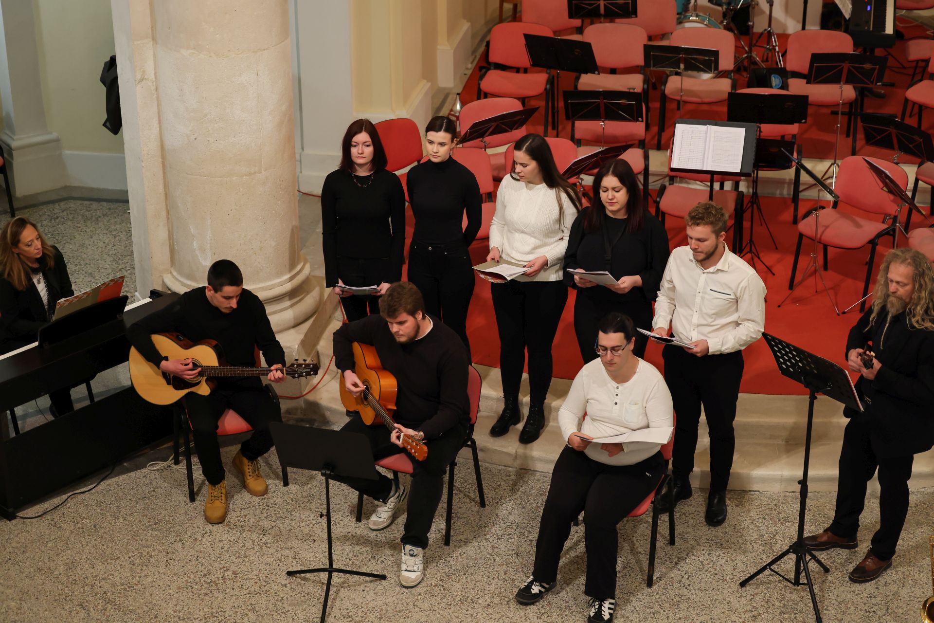 Koncert “Sveučilište gradu Zadru na dar” @ Sveučilišna kapela sv. Dimitrija Koncert “Sveučilište gradu Zadru na dar” @ Sveučilišna kapela sv. Dimitrija