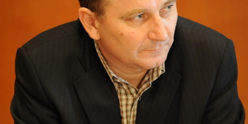 Zadar, 170413.
Dom sindikata.
Predsjednik SSSH Mladen Novosel i sindikalisti iz Dalmacije za 1. svibnja najavljuju veliki prosvjedni skup Mijenjajte smjer.
Na fotografiji: Mladen Novosel(predsjednik SSH).
Foto: Luka Gerlanc / CROPIX Zadar, 170413.
Dom sindikata.
Predsjednik SSSH Mladen Novosel i sindikalisti iz Dalmacije za 1. svibnja najavljuju veliki prosvjedni skup Mijenjajte smjer.
Na fotografiji: Mladen Novosel(predsjednik SSH).
Foto: Luka Gerlanc / CROPIX