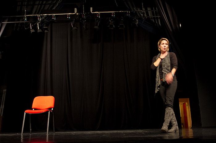 Hrvatsko narodno kazalište Zadar traži nove mlade talente za glumačku radionicu, sinoć smo pratili audiciju na kojoj su se budućoj mentorici, glumici Jasni Ančić, predstavili ženske kandidatkinje, foto Leo Banićć