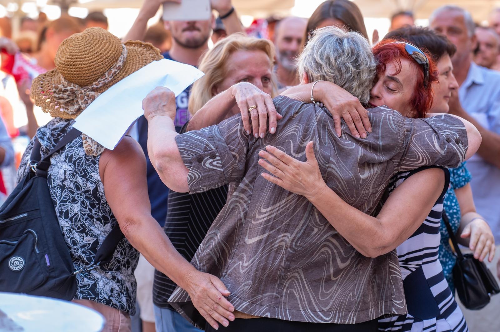 Na Narodnom trgu održan prosvjed “Krik za slobodu” protiv epidemioloških mjera