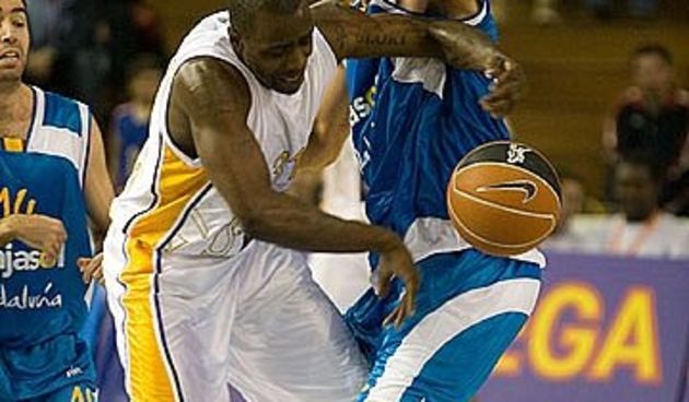 Corey Brewer (askriga.lv)