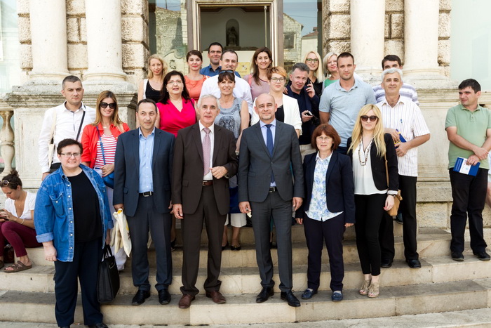 Gradska Loža: Svečano otvorenje 1. Pčelarskog sajma