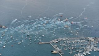 Splićani ispratili Olivera na posljednju plovidbu – fotografije iz zraka