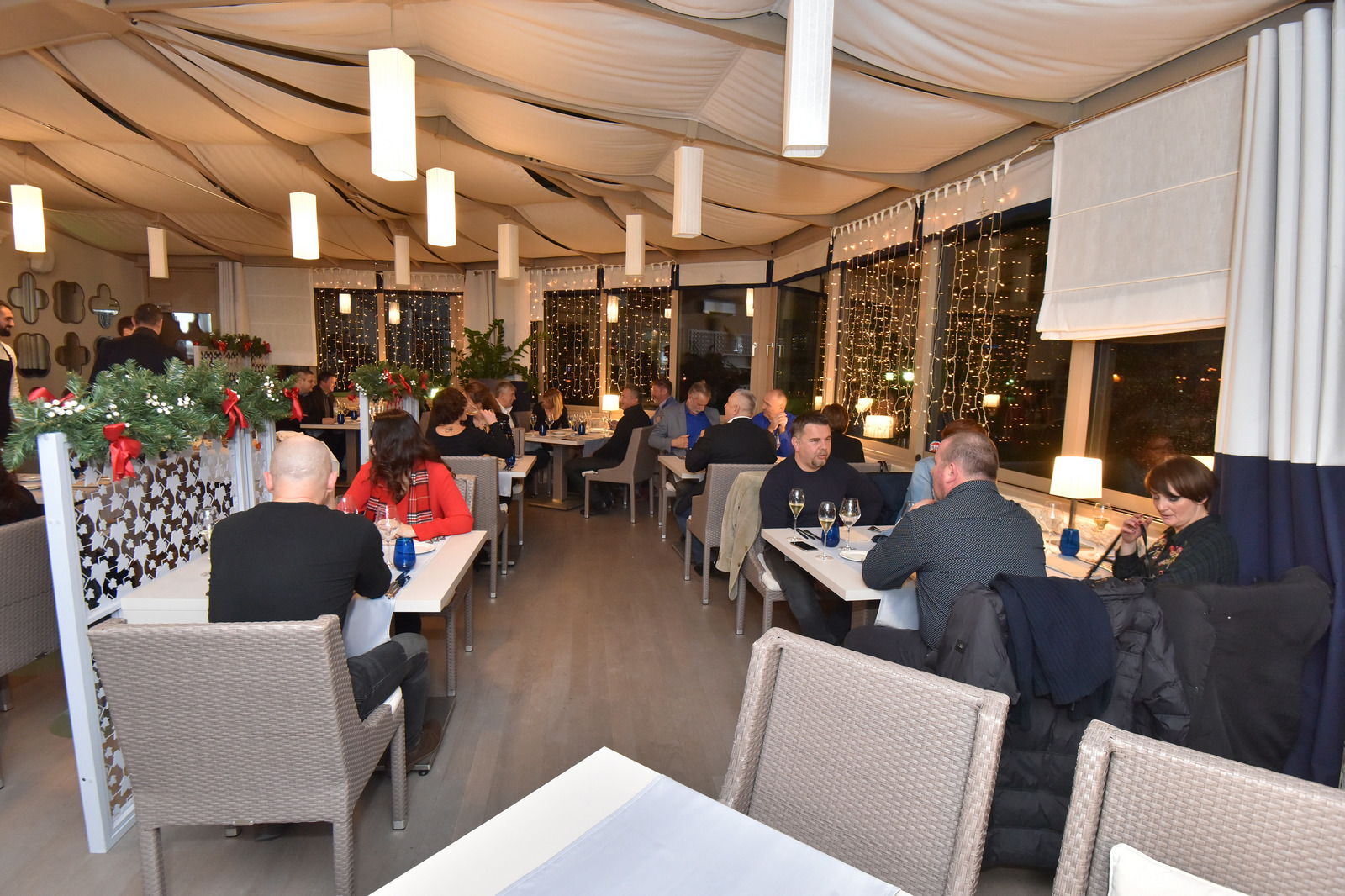 Prezentacija vina Zdjelarević u hotelu Bastion Prezentacija vina Zdjelarević u hotelu Bastion