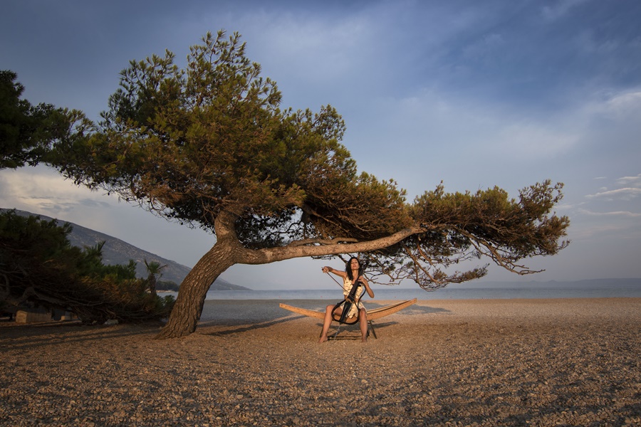 Ana Rucner u čarobnoj ulozi između mora i zvijezda Ana Rucner u čarobnoj ulozi između mora i zvijezda