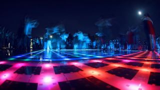 20.06.2013., Zadar – Pod gotovo punim mjesecom na instalaciji Pozdrav Suncu otvoren je 4. festival tanga.Photo: Filip Brala/PIXSELL 20.06.2013., Zadar – Pod gotovo punim mjesecom na instalaciji Pozdrav Suncu otvoren je 4. festival tanga.Photo: Filip Brala/PIXSELL