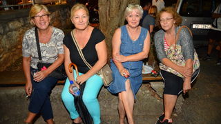 U povodu blagdana Kraljice Mira u Stanovima odigrana utakmica između liječnika i predstavnika Gradske uprave, Foto: Iva Perinčić