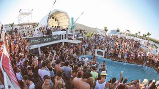 After beach ludilo vlada Papayom foto: Goran Perešin After beach ludilo vlada Papayom foto: Goran Perešin