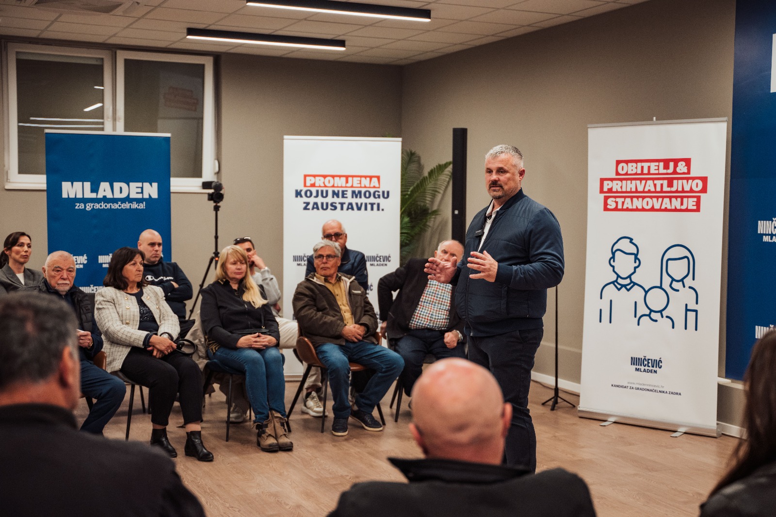 Nezavisni kandidat za gradonačelnika Zadra Mladen Ninčević na Dijalogu s građanima Nezavisni kandidat za gradonačelnika Zadra Mladen Ninčević na Dijalogu s građanima