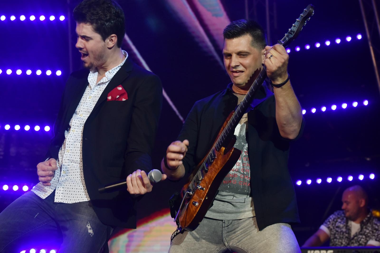 Brojni izvođači nastupili na drugoj večeri CMC Festivala 2018. u Vodicama Brojni izvođači nastupili na drugoj večeri CMC Festivala 2018. u Vodicama