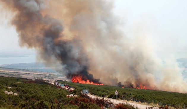 Pod kontrolu stavljen ponovo aktiviran požar kod Košljuna na Pagu