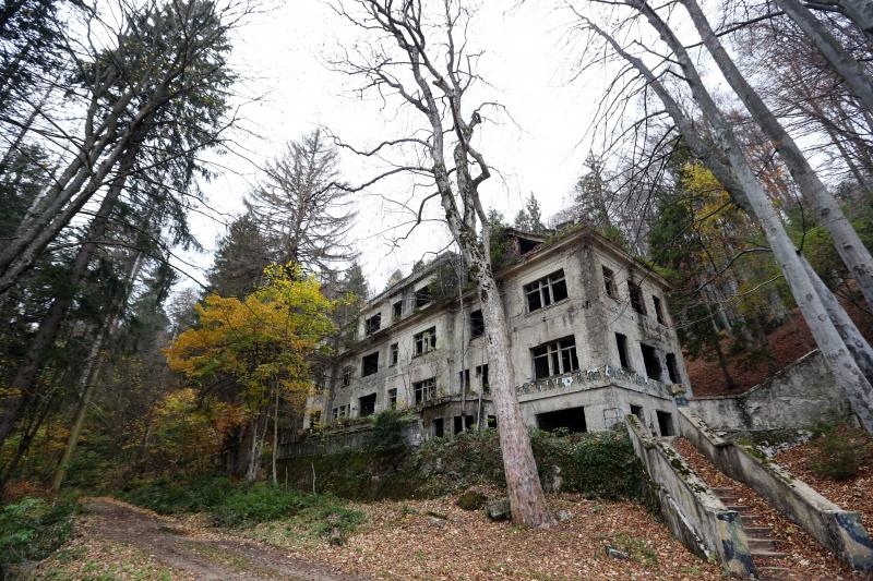 Bivša plućna bolnica, planinarski dom, dom Sindikata, izletište, planinarska kuća…