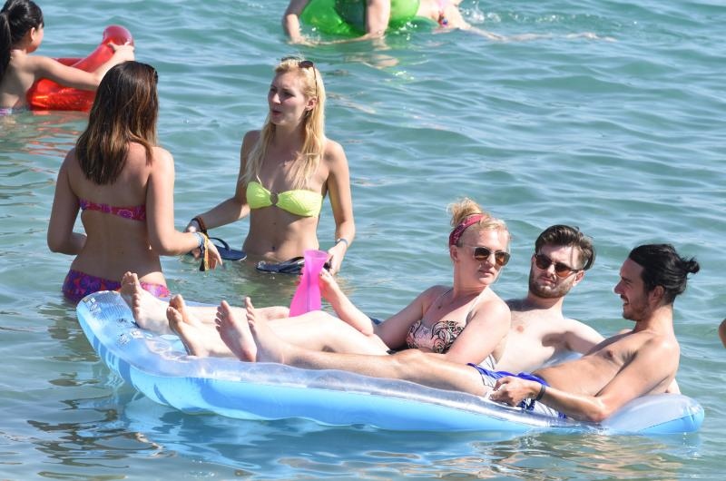 Tisno: Posjetitelji uživali drugog dana Garden festivala, Photo: Hrvoje Jelavic/PIXSELL