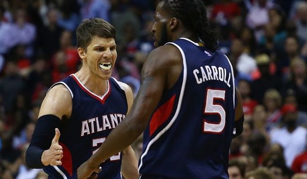 Kyle Korver i DeMarre Carroll, Atlanta Hawks, foto: nba.com