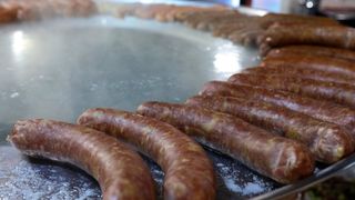 Zagrebački Advent ove godine pun je svjetla i šarenila