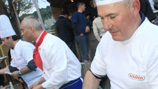 Banj: Poznati kuhaju s Renatom Kraljevom Banj: Poznati kuhaju s Renatom Kraljevom