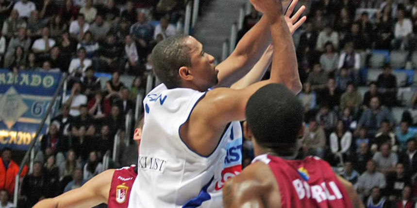 Malik Dixon, KK Zadar – KK Bosna Malik Dixon, KK Zadar – KK Bosna