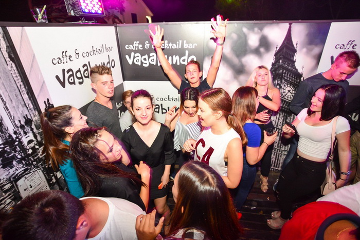 Zatvaranje sezone u virskom cafe & coctail baru Vagabundo. Foto: Iva Perinčić