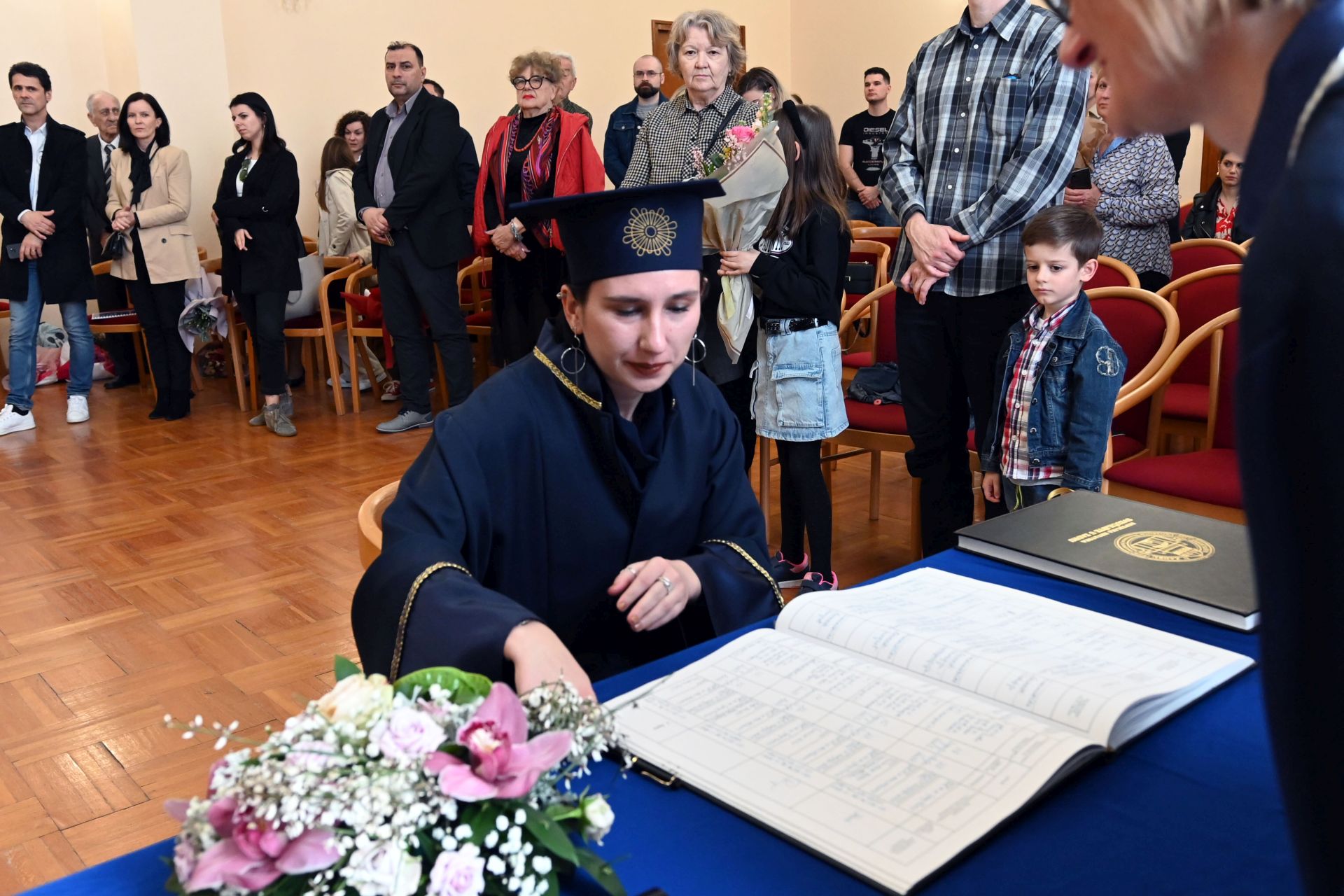 Svečana promocija 28 doktorica i doktora znanosti i 4 specijalistice Svečana promocija 28 doktorica i doktora znanosti i 4 specijalistice