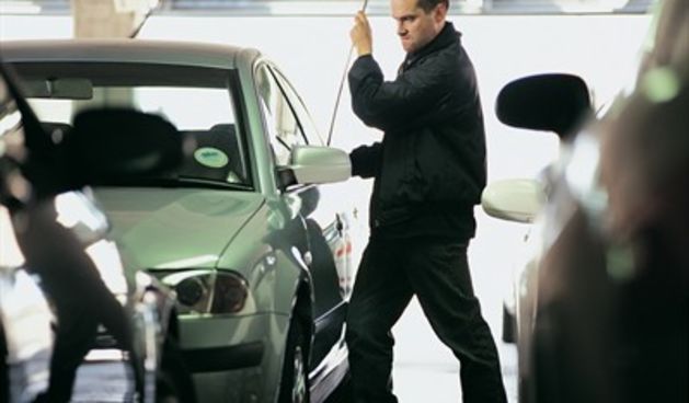 Krađa auta (Foto: Tportal.hr)