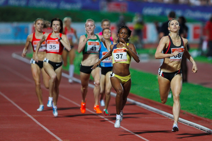 Zagreb, 130911.
IAAF World Challenge Zagreb 2011, 
61. memorijal Borisa Hanzekovica na atletskom stadionu Mladost na Savi.
Na slici: utrka 800 m, zene.
Foto: Goran Mehkek / CROPIX