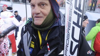 Kitzbuhel, 210111.
Fis Audi World Cup, Svjetski skijaski kup u Kitzbuhelu utrka Super G.
Na slici: Ivica Kostelic pobjednik Super G, tata Ante Kostelic nakon pobjede.
Foto: Drago Sopta / CROPIX Kitzbuhel, 210111.
Fis Audi World Cup, Svjetski skijaski kup u Kitzbuhelu utrka Super G.
Na slici: Ivica Kostelic pobjednik Super G, tata Ante Kostelic nakon pobjede.
Foto: Drago Sopta / CROPIX